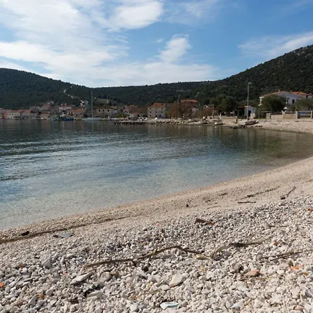 Appartement Ivo - Nearby *