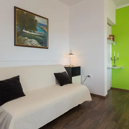 Apartment Apartments Villa Nada Vinišće