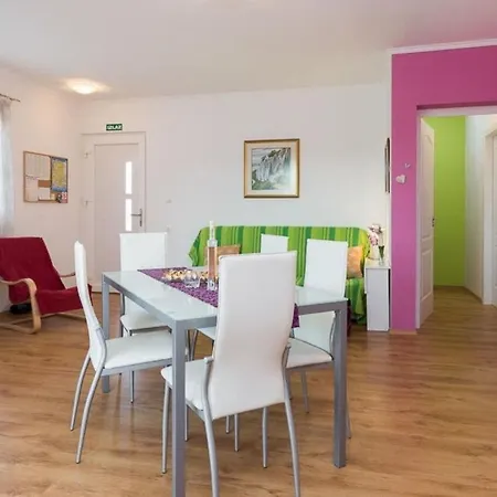 Apartments Villa Nada