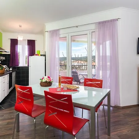 Apartments Villa Nada